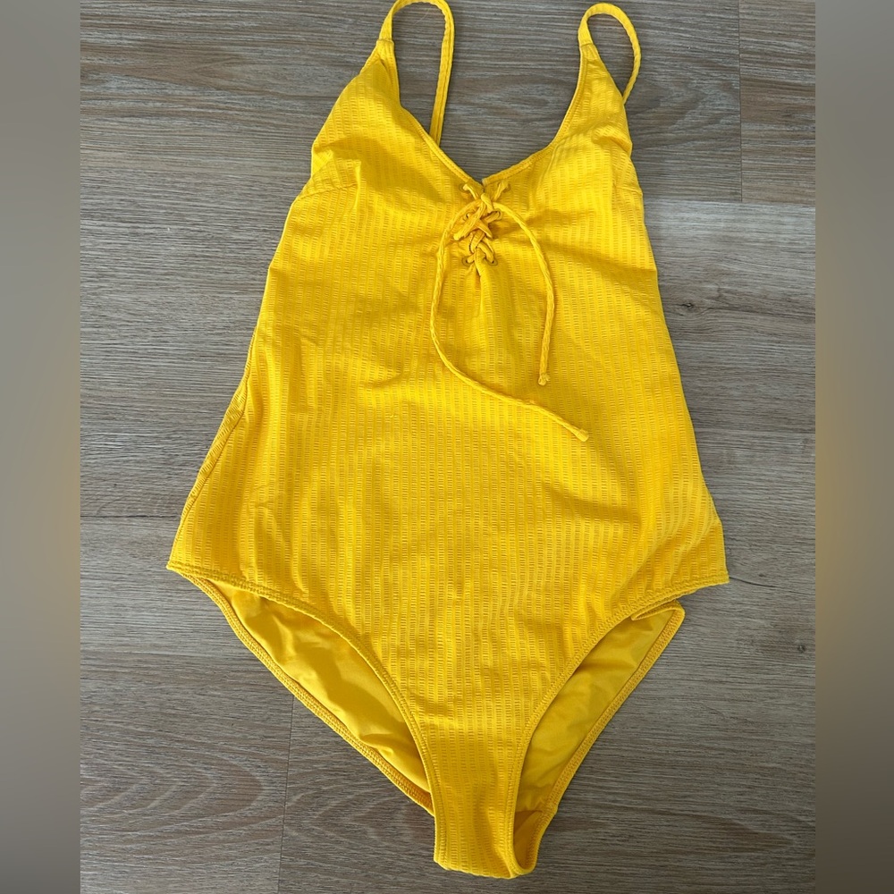 Sezane Vague D'amour Swimsuit - Sézane X Ysé Jaune - Size 40 - Picture 2 of 3